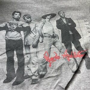 Jane's Addiction Graphic Tee 44” chest lengthwise is 25” vintage grey concert L